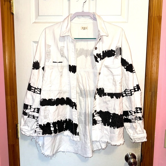 POL Oversized Tie Dye Denim Shacket - Picture 2 of 4